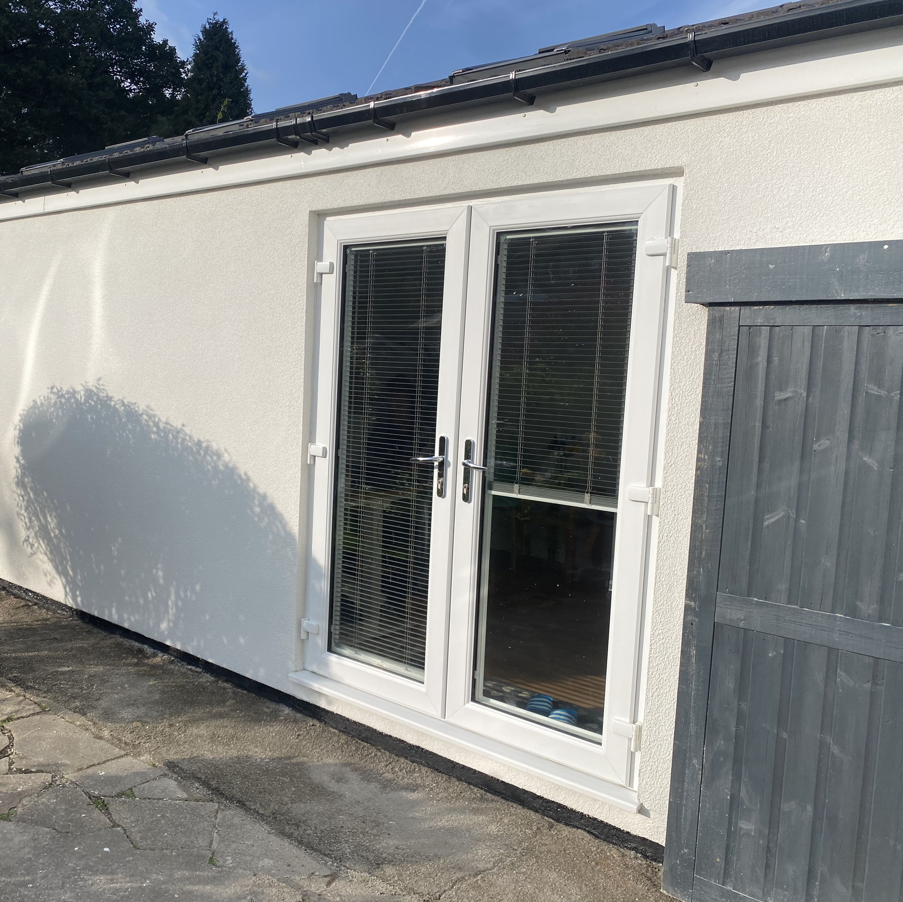 Spray Rendering, Wall Insulation & Pebble Dashing Experts